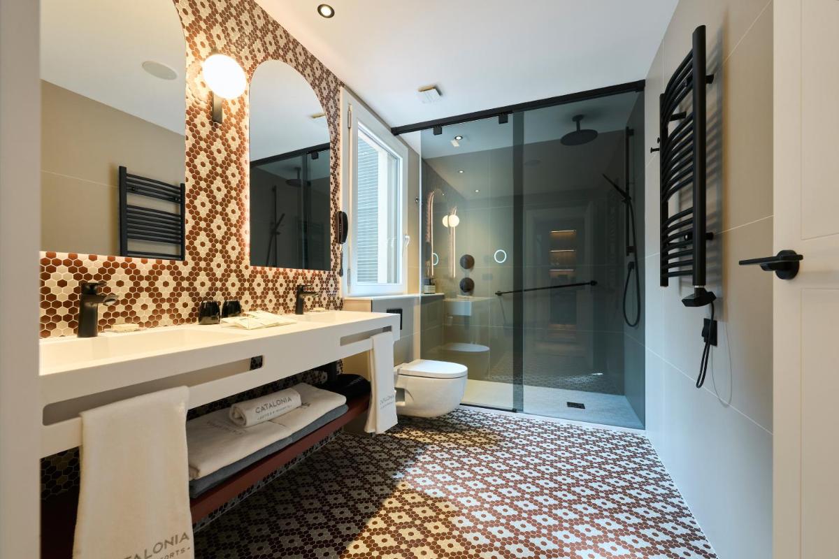 Un baño de Catalonia Ramblas 4* Sup