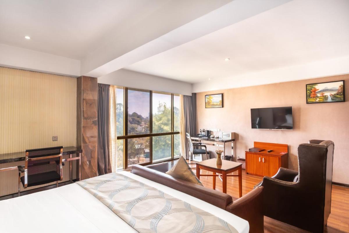 Swiss Lenana Mount Hotel - Hizvo
