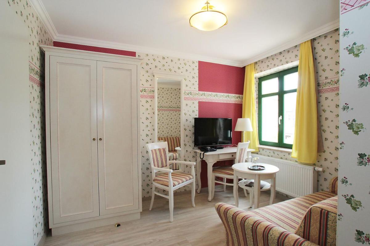 Hotel am Markt Altentreptow - Hizvo