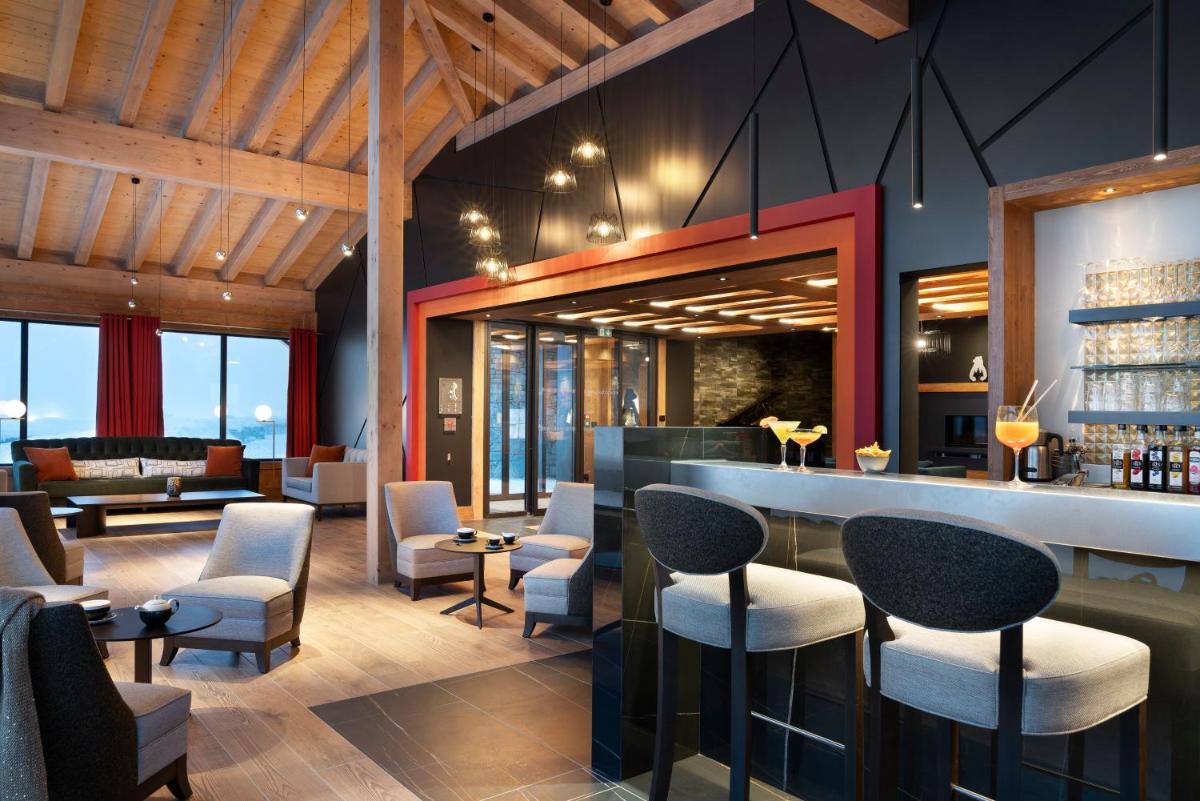 Salon ou bar de l'établissement MGM Hôtels & Résidences - Résidence Le Hameau de l'Ours