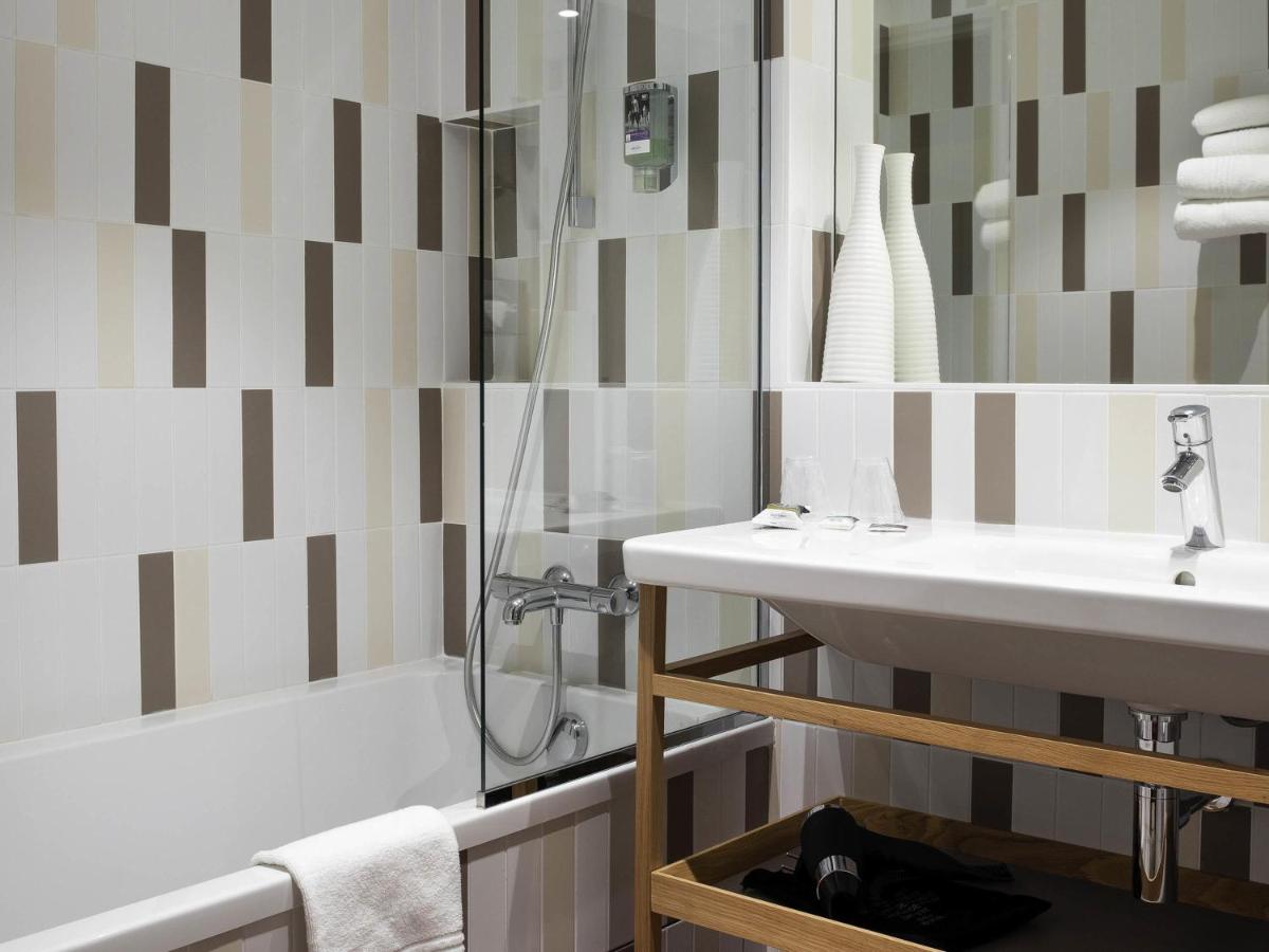 Mercure Lyon Charbonnières - Housity