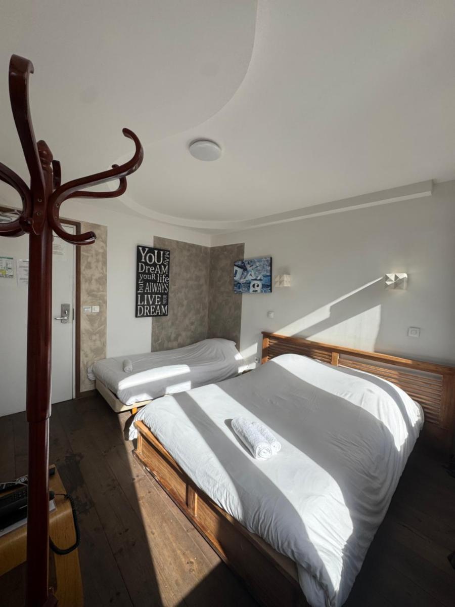 Hôtel de France Tey Resort - Housity