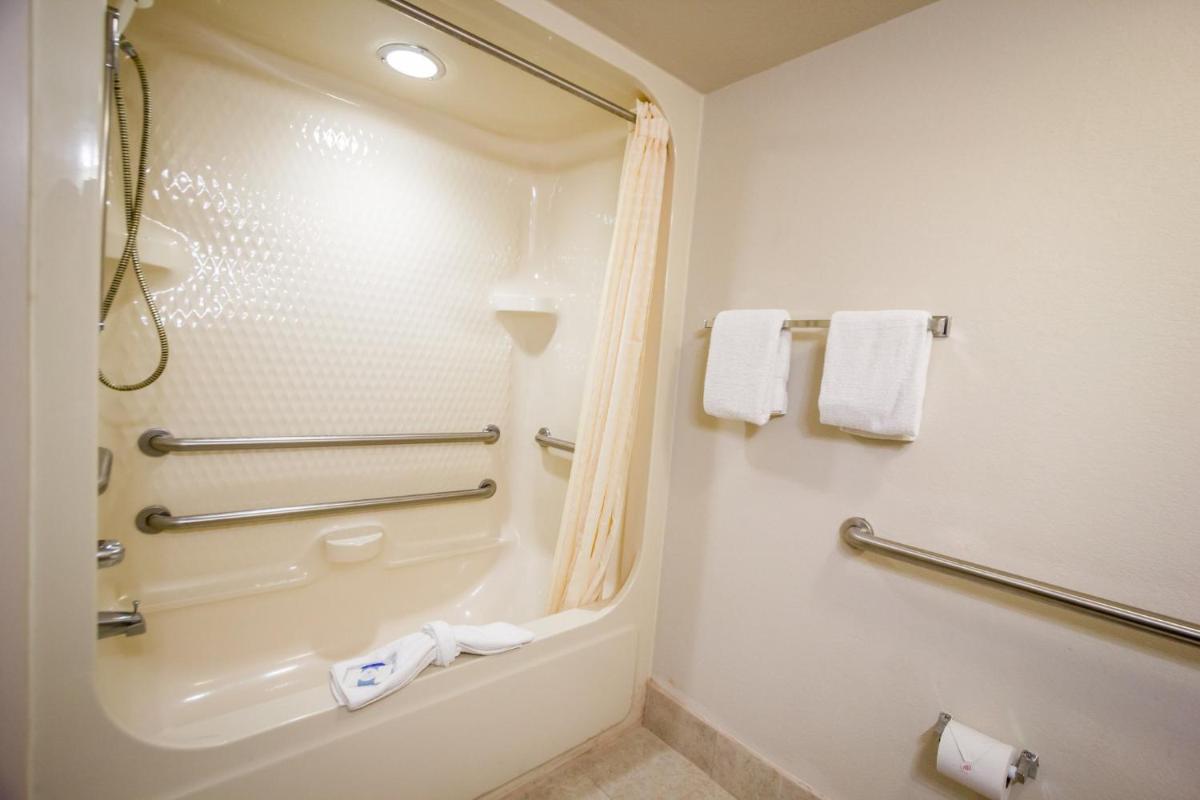 Red Roof Inn Austin - Round Rock - Housity