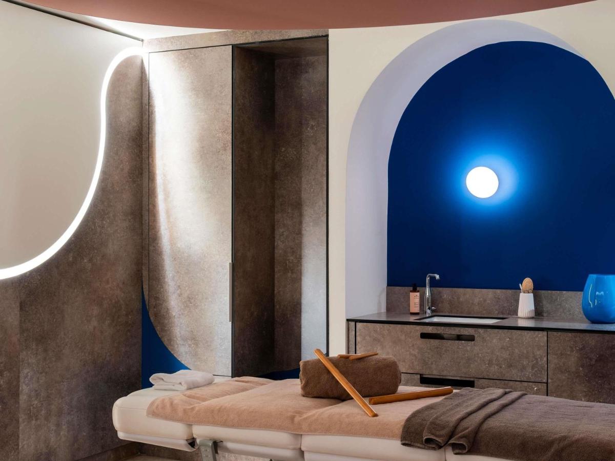 Un ou plusieurs lits dans un hébergement de l'établissement Mercure Quiberon Hotel