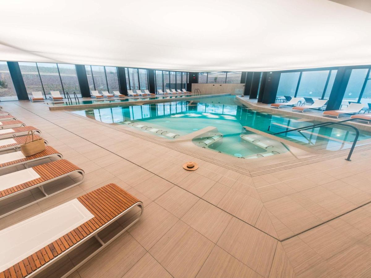 Piscine de l'établissement ibis styles La Rochelle Thalasso Chatelaillon ou située à proximité