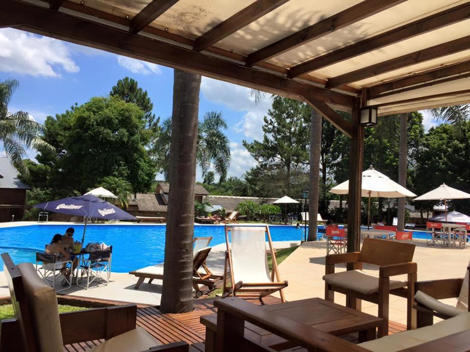 Un Lugar Hotel Cabañas - Housity