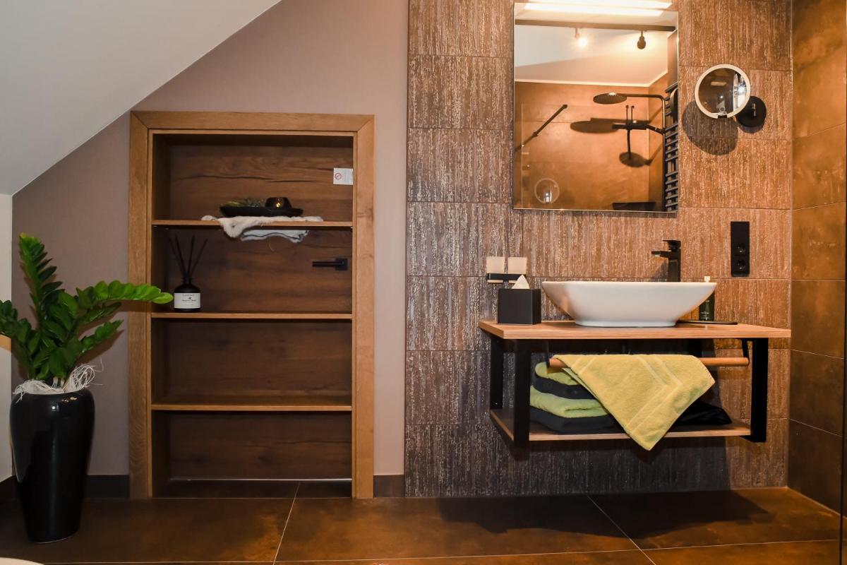Altstadt-Hotel - Housity
