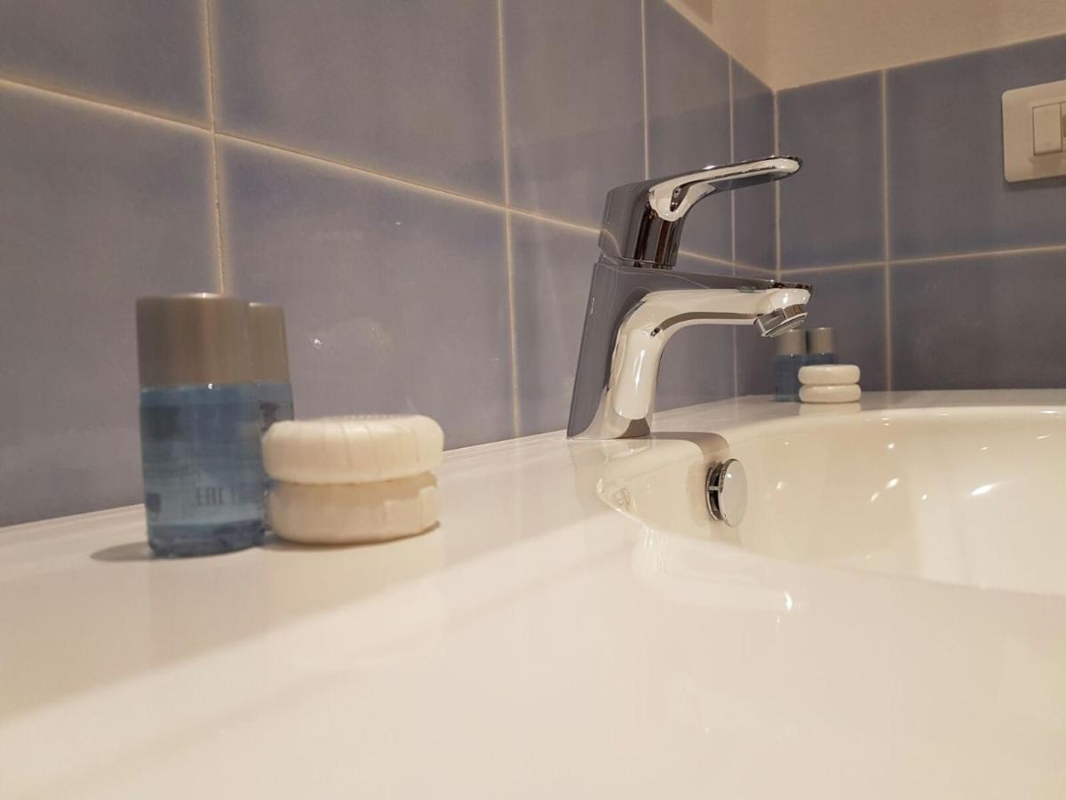 Perla Nera Guesthouse - Housity