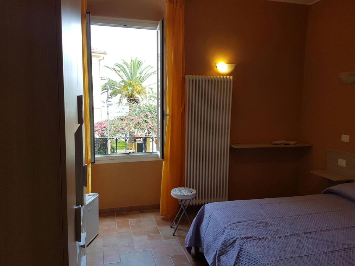 Perla Nera Guesthouse - Housity