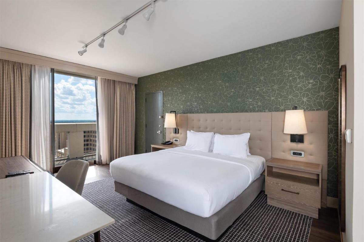 Hilton Birmingham Downtown at UAB - Housity