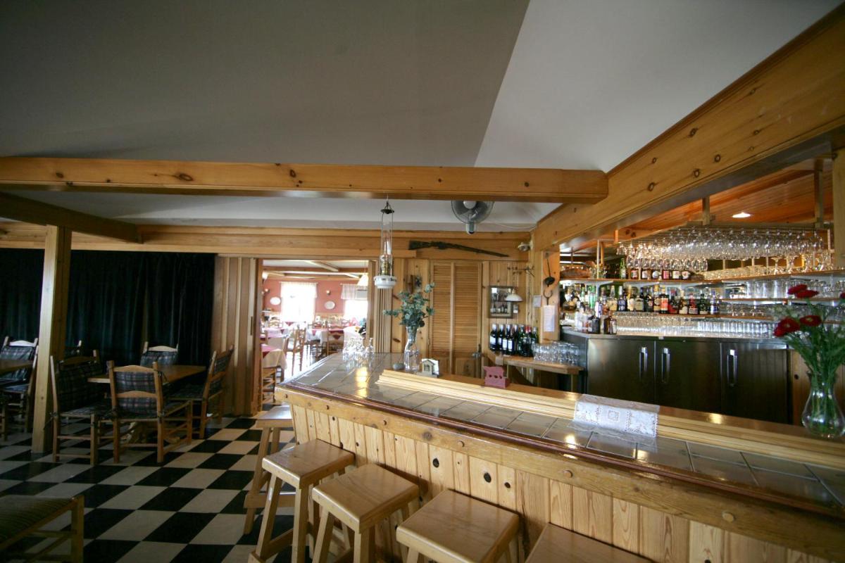 Auberge La Coudriere (Cool Hotel) - Housity