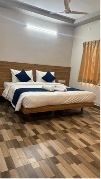 Ponneri Gymkhana Club - Housity