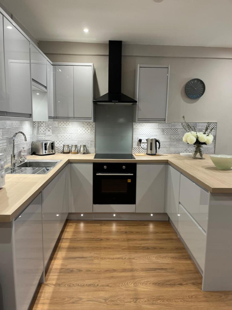 Flat in Maerdy - Housity