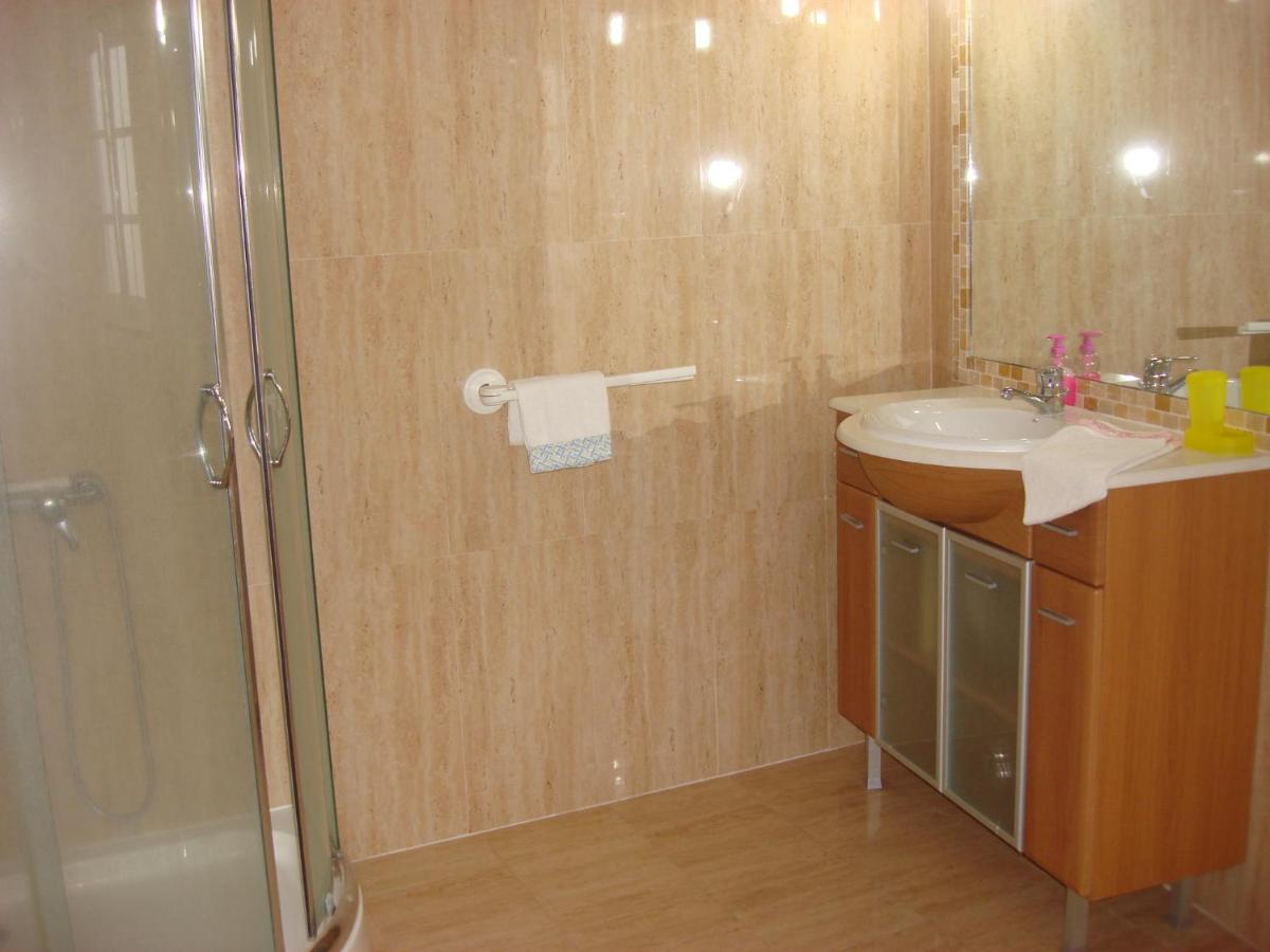 Guest House dos Olivais - Housity