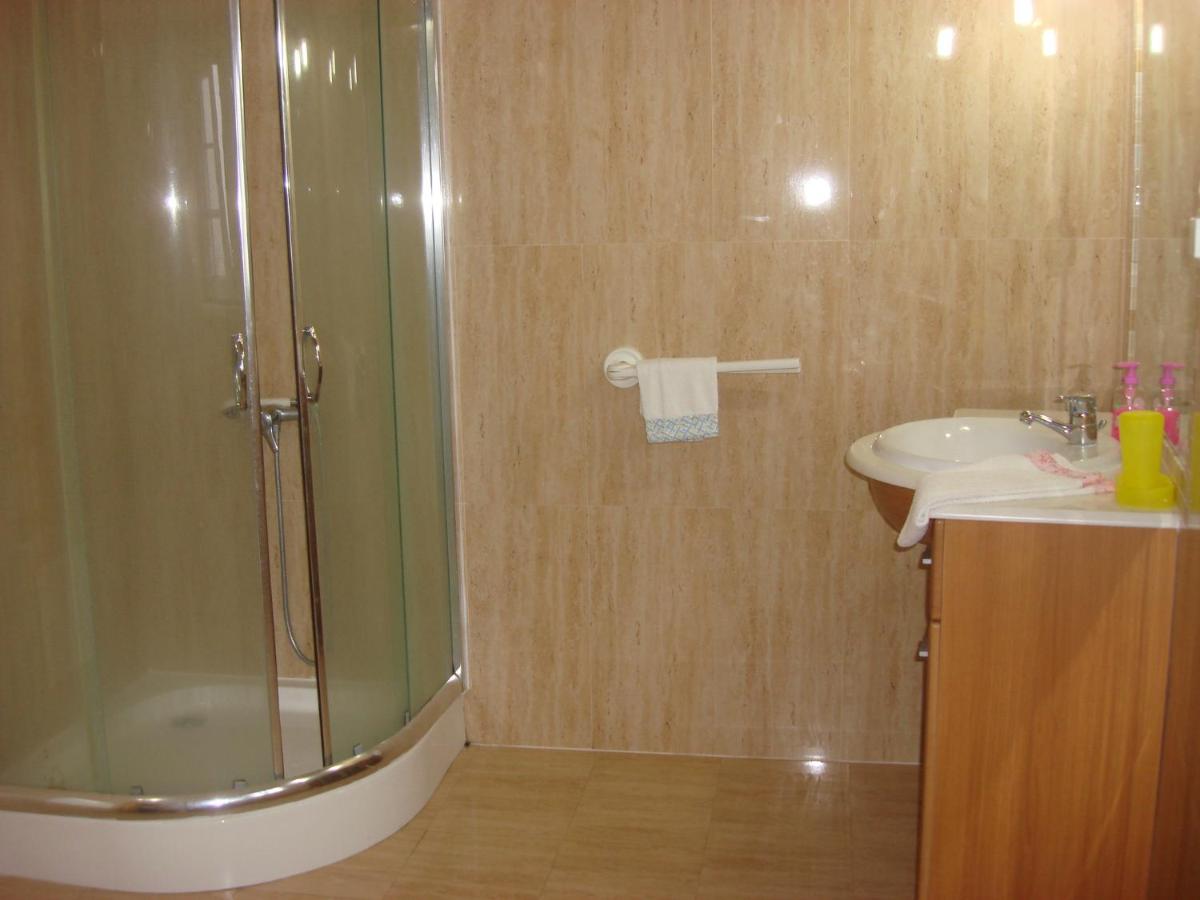 Guest House dos Olivais - Housity