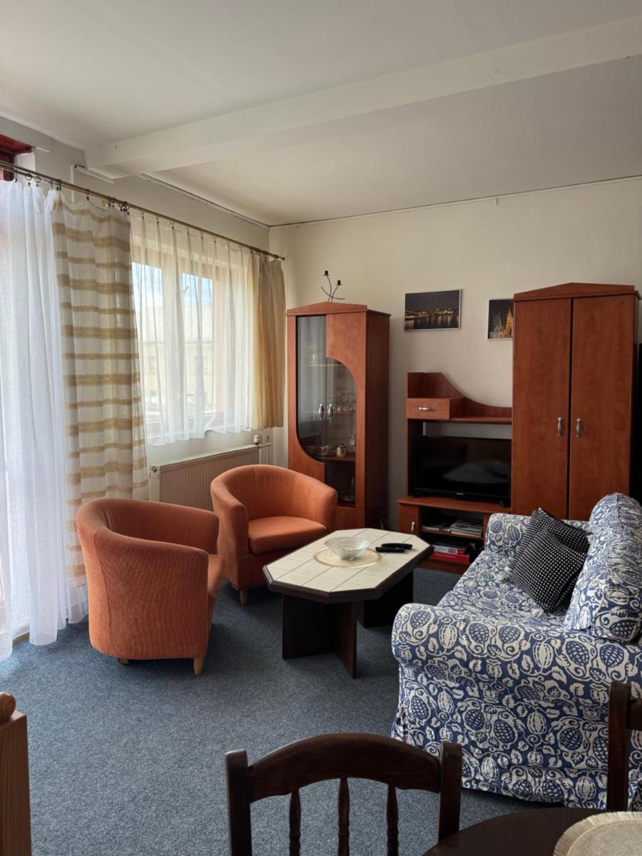 2- izbový APARTMÁN KAJKA v PENZION TRSTENÁ - Housity