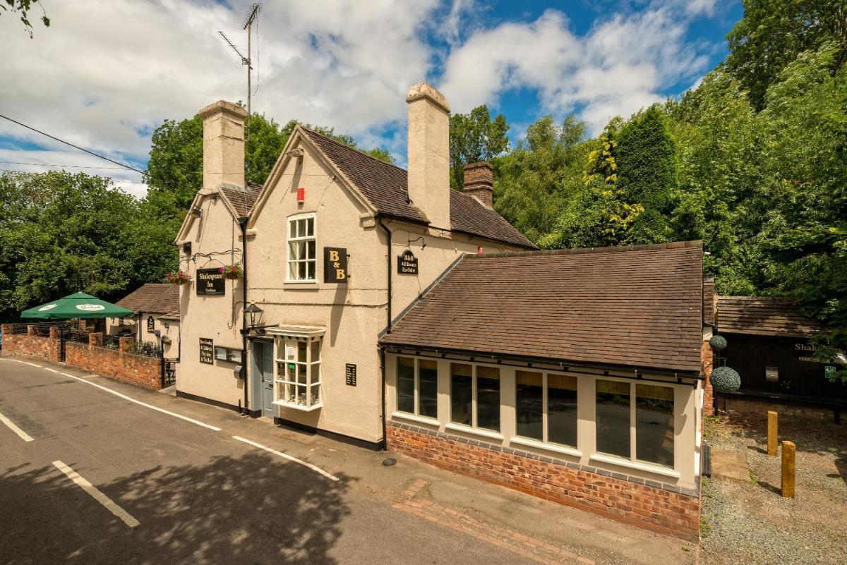 The Shakespeare Inn - Housity