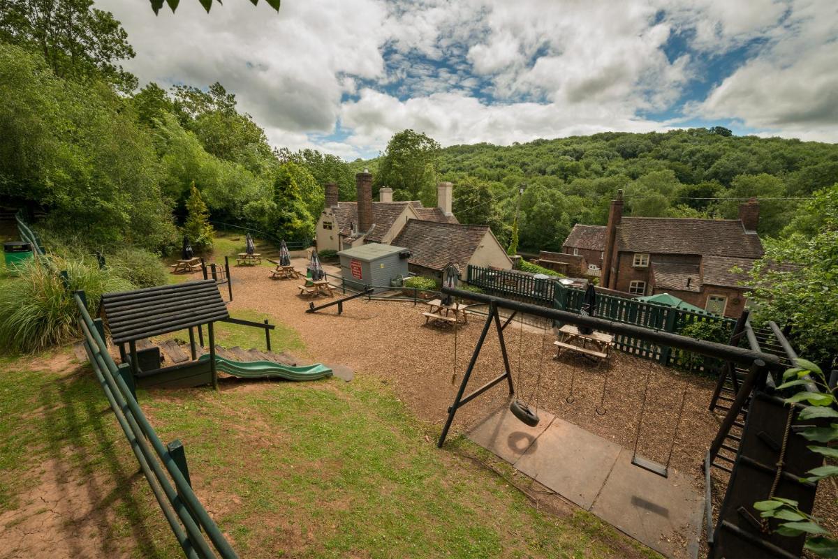 The Shakespeare Inn - Housity