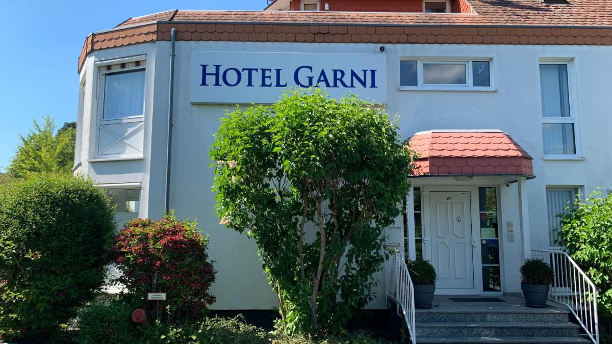 Hotel Garni - Housity