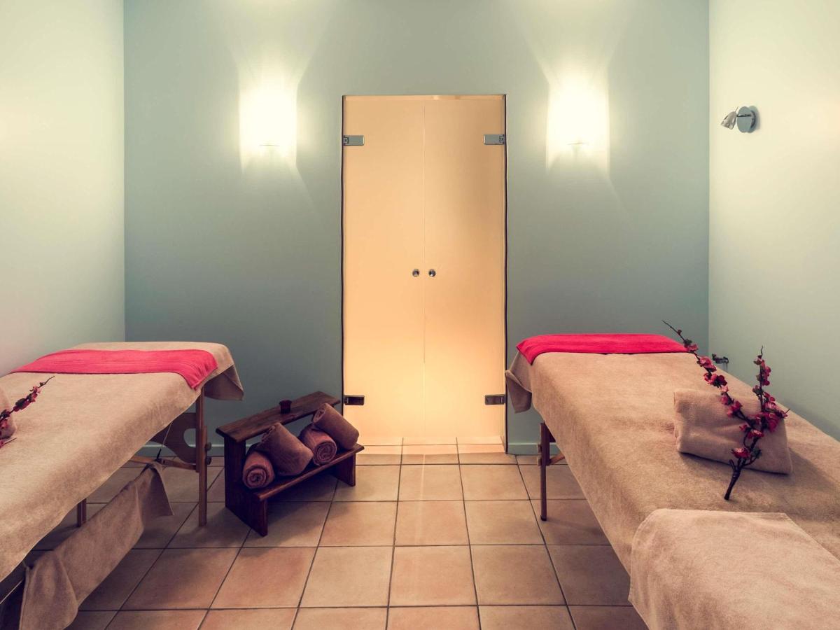 Un ou plusieurs lits dans un hébergement de l'établissement Mercure Saint Nectaire - Spa & Bien-Être