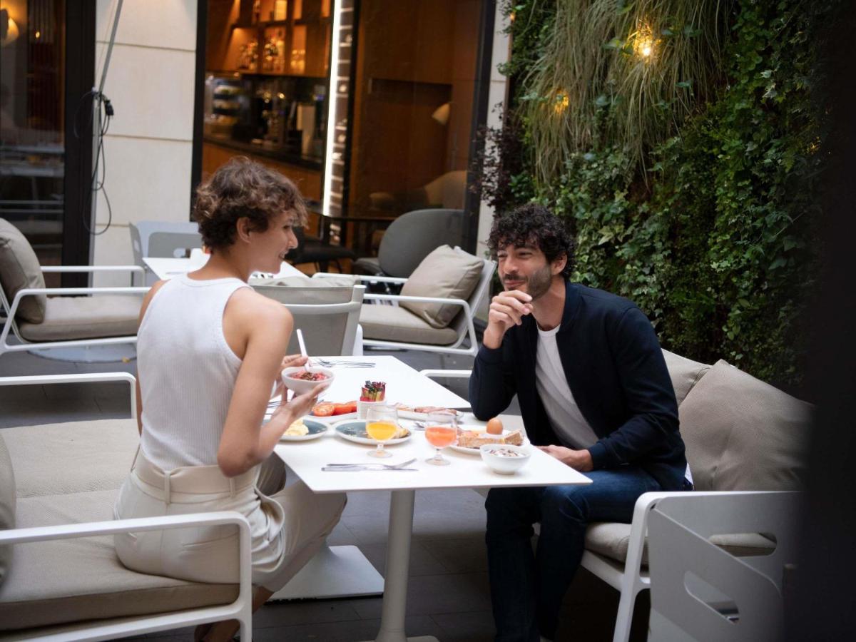Clients de l'établissement Mercure Paris Opera Garnier Hôtel & Spa