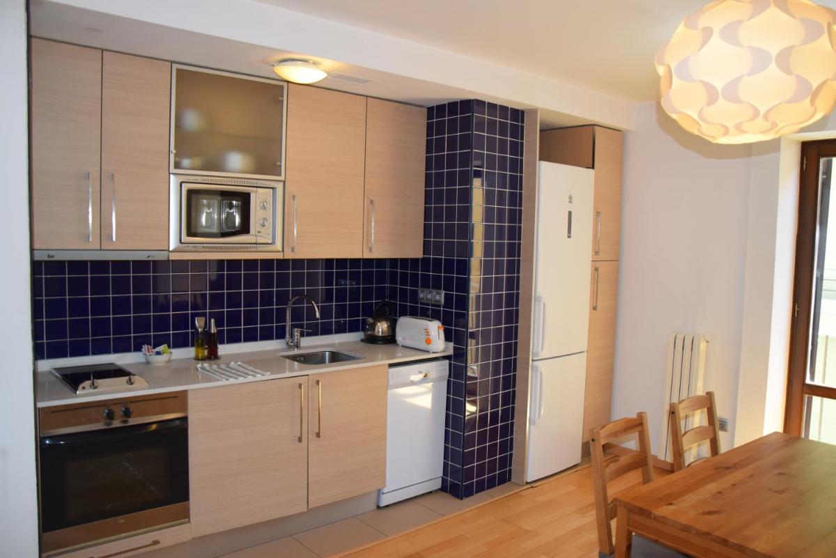 Apartamentos Zaragoza Coso - Housity