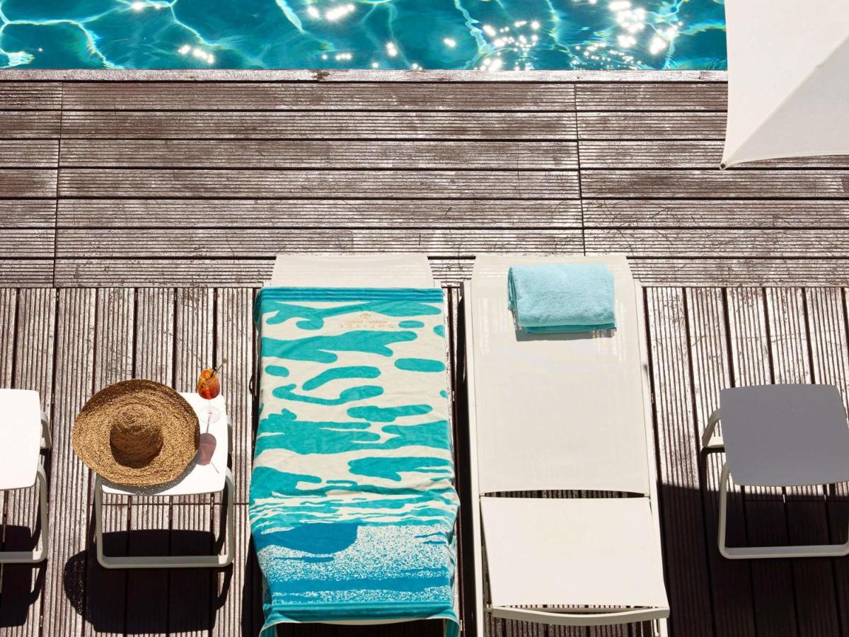 Piscine de l'établissement Sofitel Biarritz Le Miramar Thalassa ou située à proximité