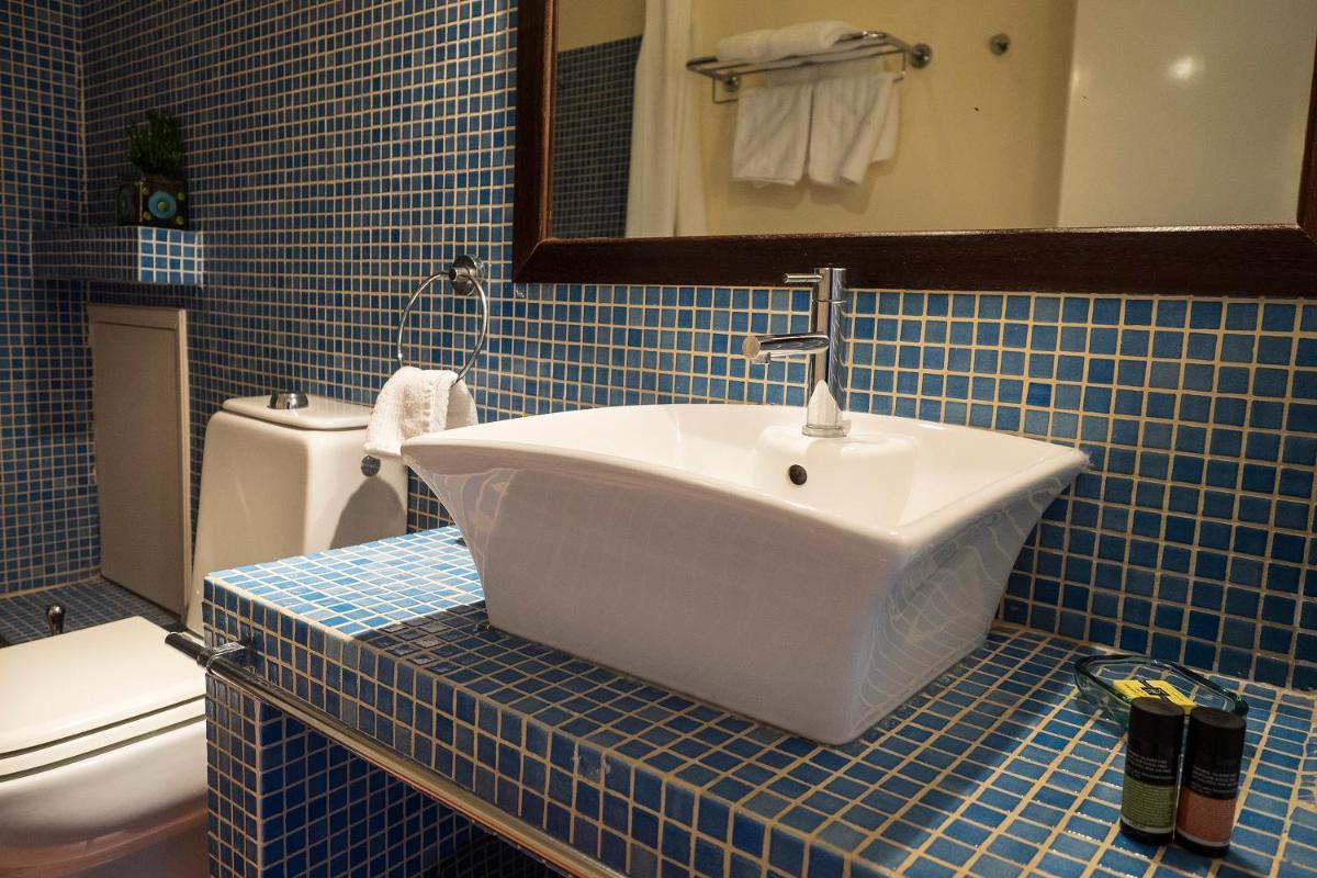 Suitetrails - Rex Hotel - Bebeka's