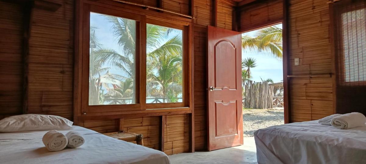 Palo Santo Beach club - Housity