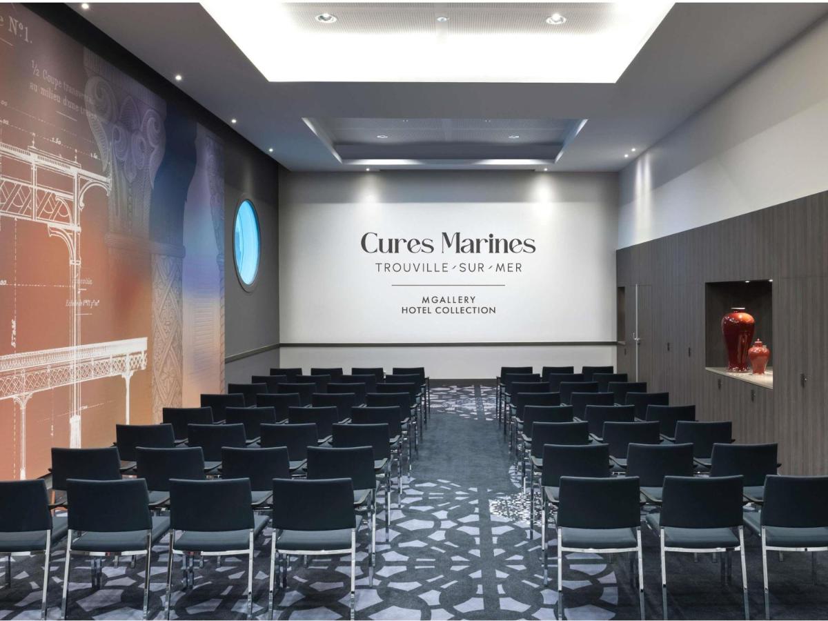 Espace de conférence ou salle de réunion dans l'établissement Cures Marines Hotel Thalasso & Spa Trouville - MGallery Collection