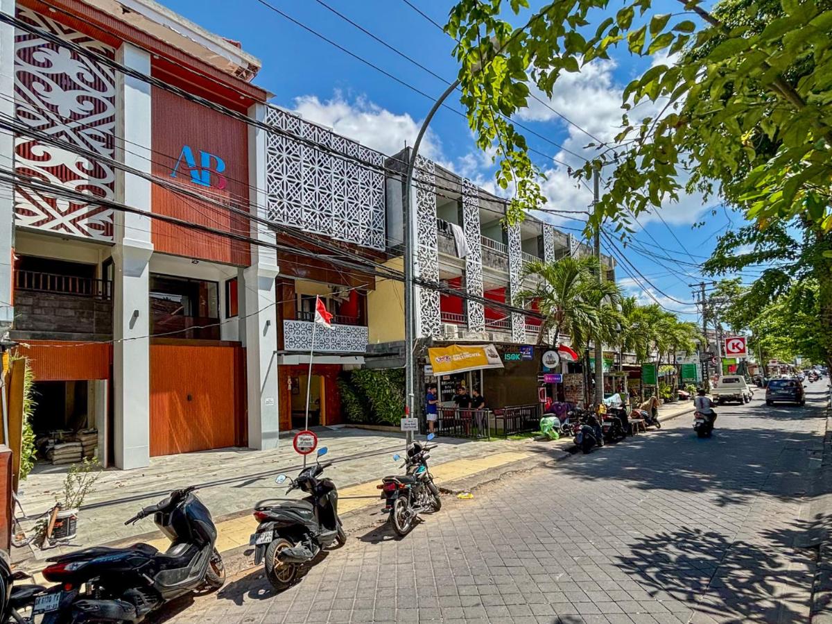 AB Hotel Kuta by AGATA - Hizvo