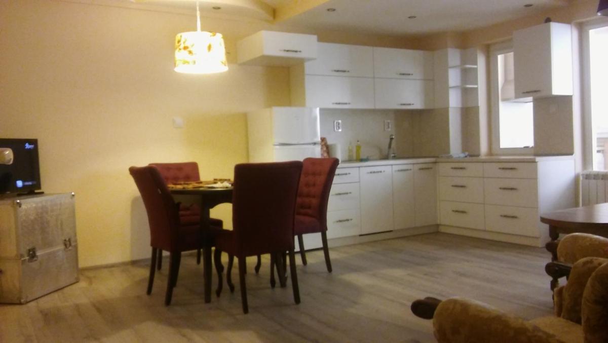 Apartment Izabel - Housity