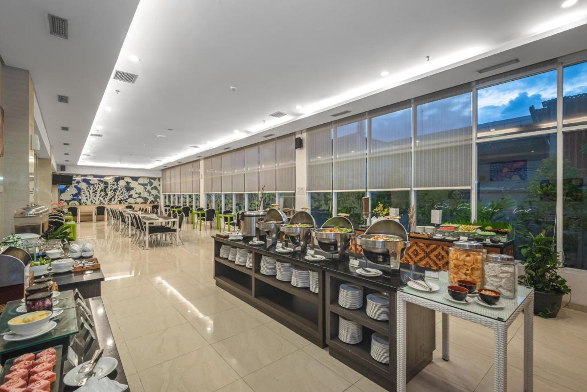 Whiz Prime Hotel Sudirman Cilacap - Housity