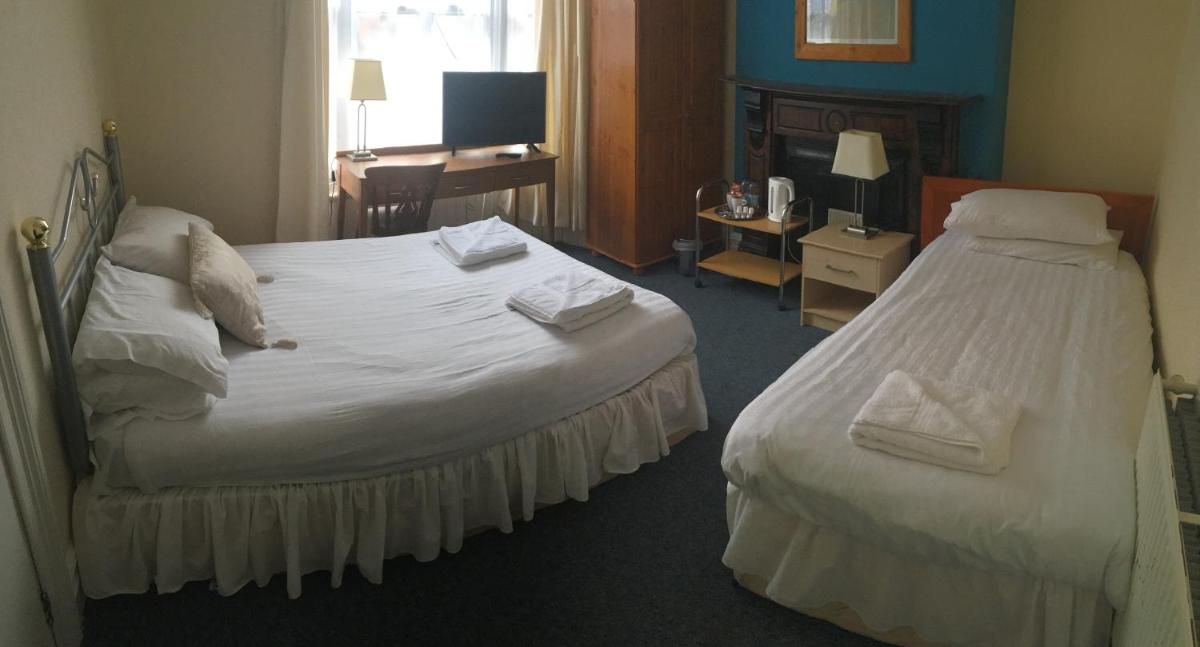 Four Seasons Budget - Housity