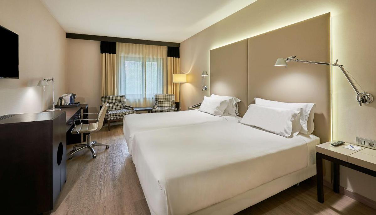 NH Lleida Pirineos - Housity