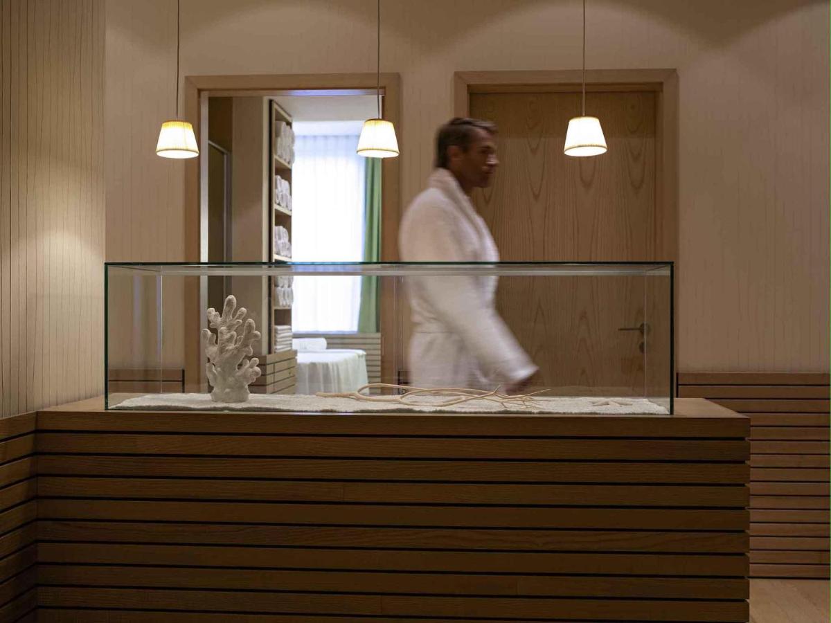 Gäste, die in der Unterkunft Pullman Berlin Schweizerhof übernachten