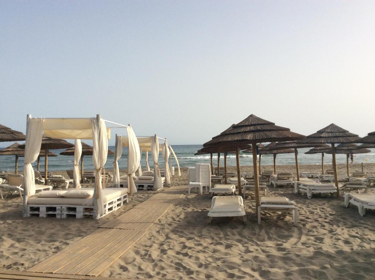 Apartamentos y Habitaciones KAI MARBELLA - Housity