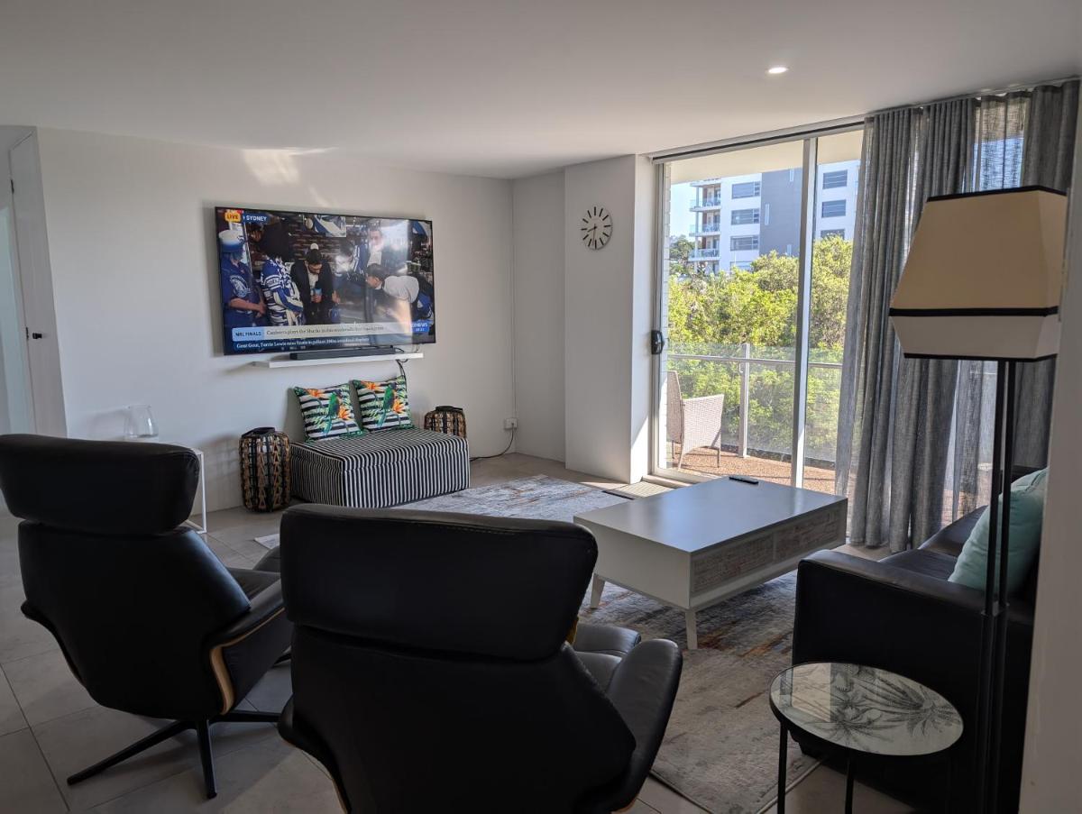 Tradewinds Apartments - Housity