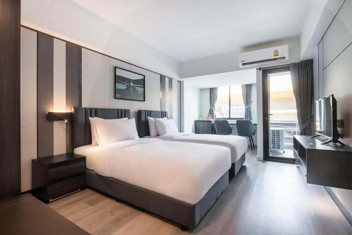 12 The Residence Hotel at Don Mueang Airport - Housity