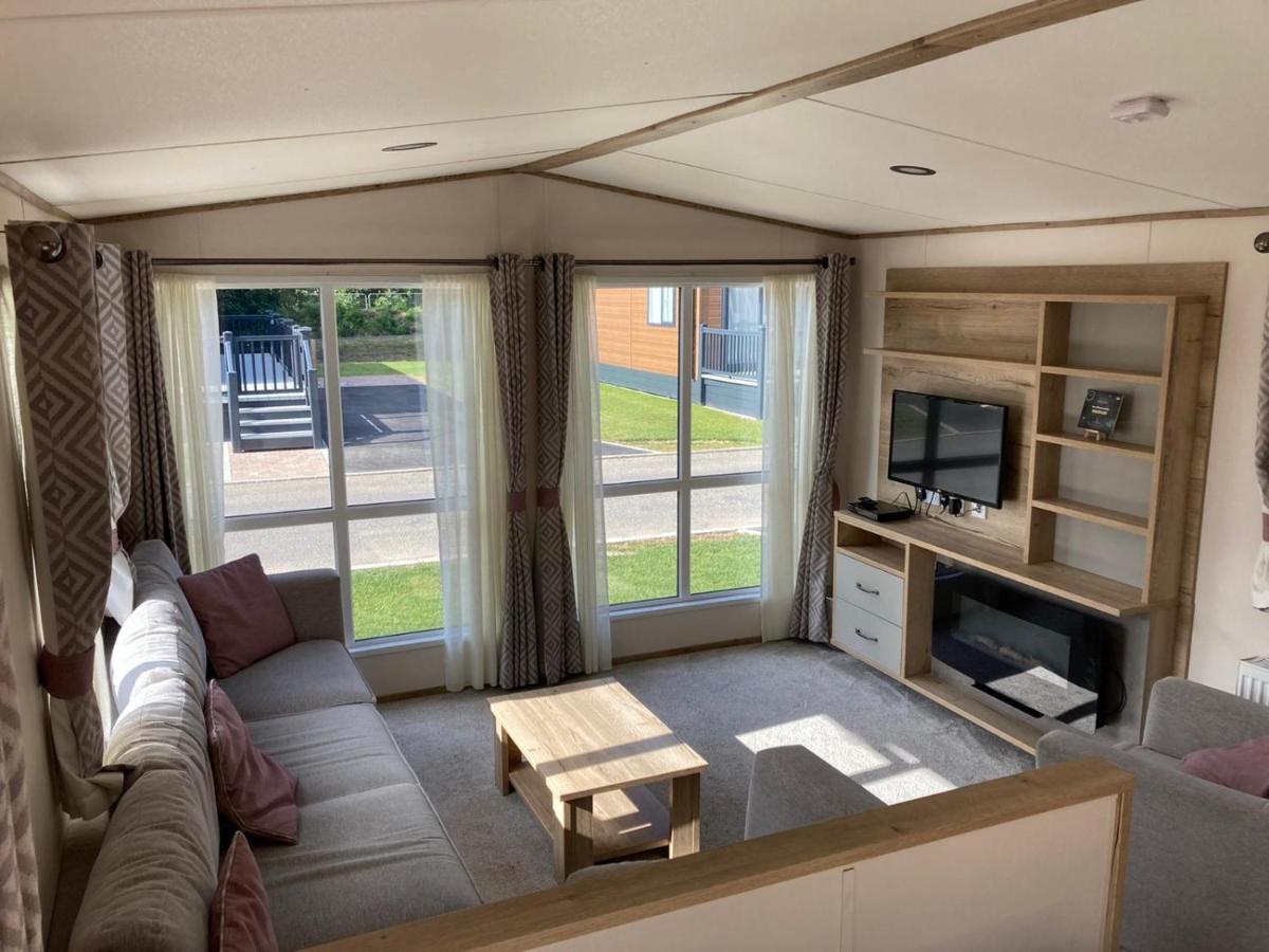 Rejuven8 Rentals - Silver Beach - Ingoldmells - Skegness - Housity