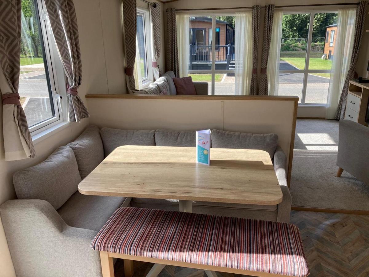 Rejuven8 Rentals - Silver Beach - Ingoldmells - Skegness - Housity