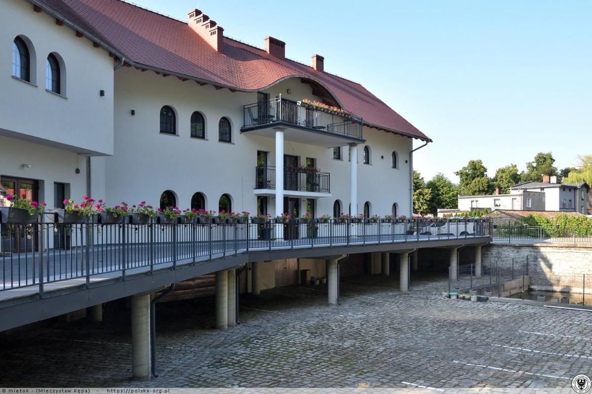 Villa Parkova Strzelin - Housity