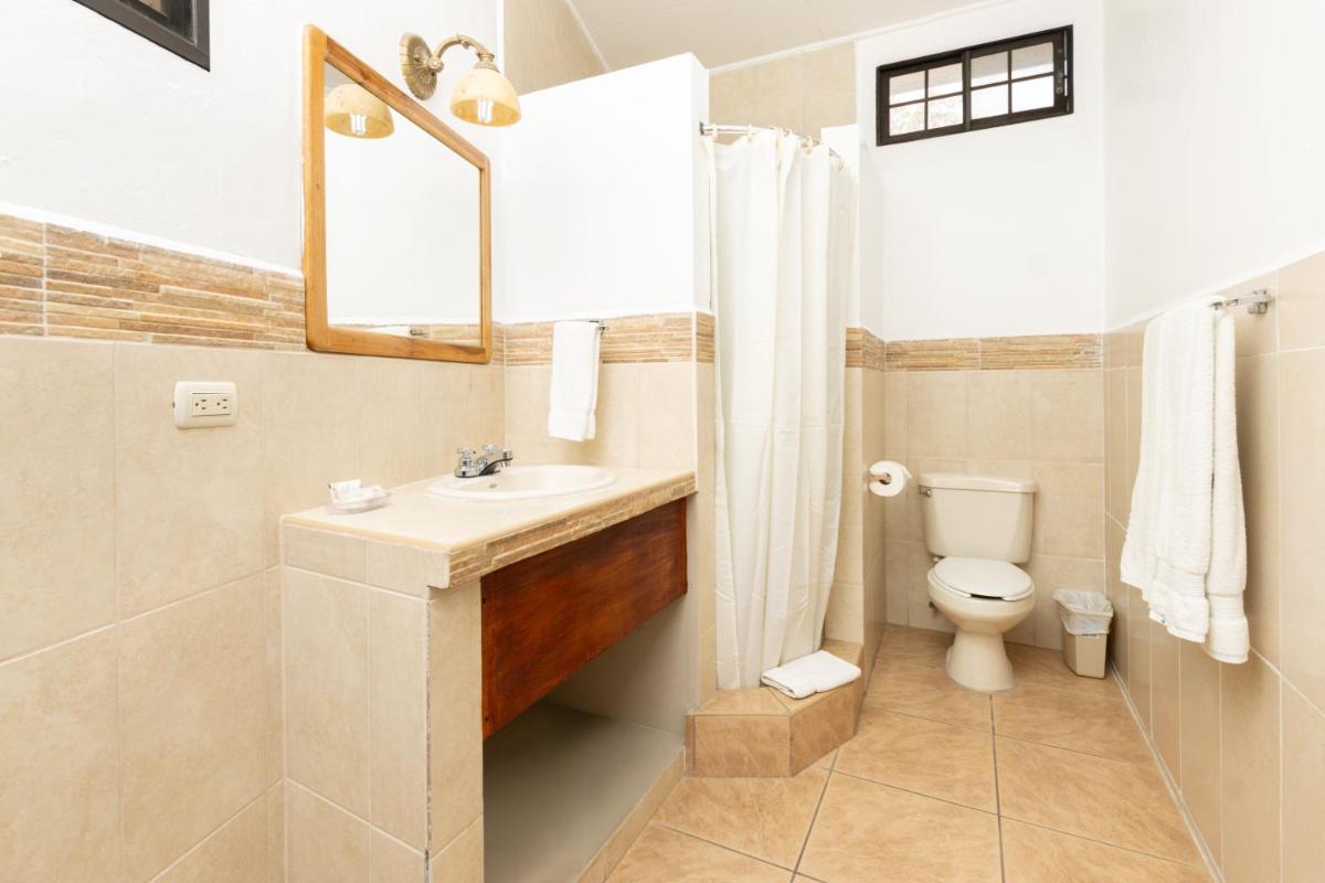 Hotel Playa Bonita Tela - Housity