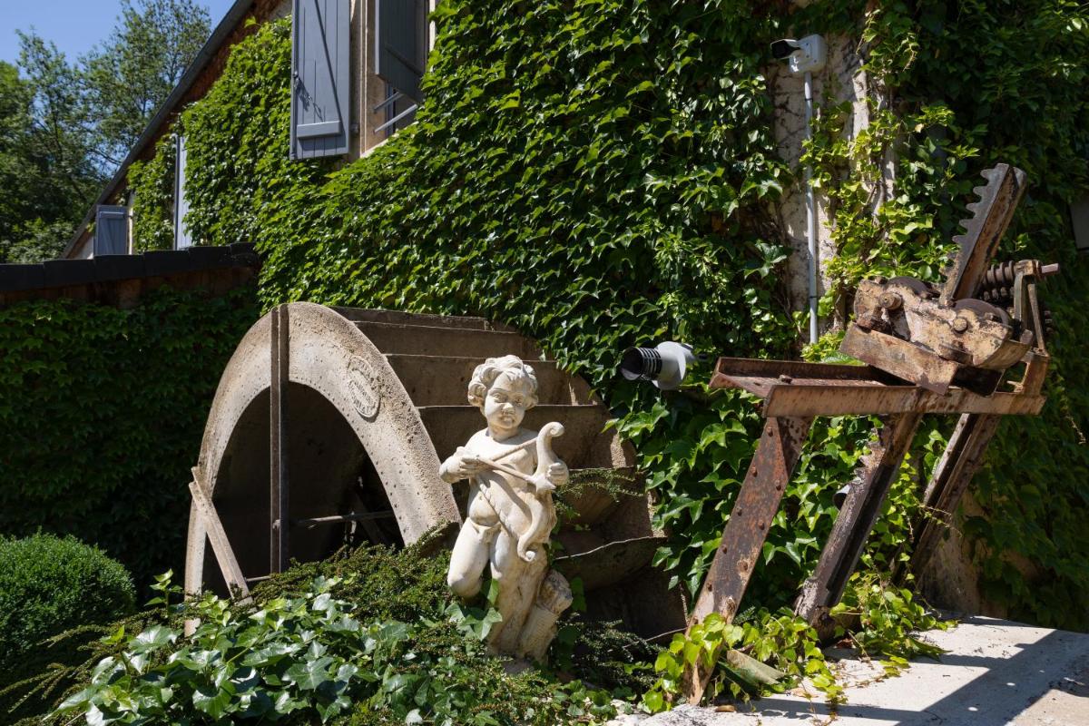 Jardin de l'établissement Le Moulin de Mitou