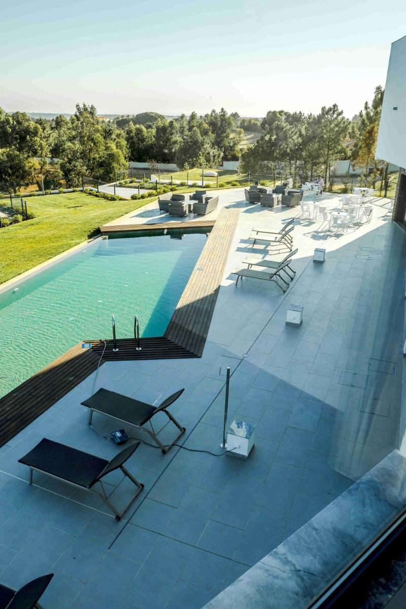 A piscina em ou perto de Enigma - Nature & Water Hotel