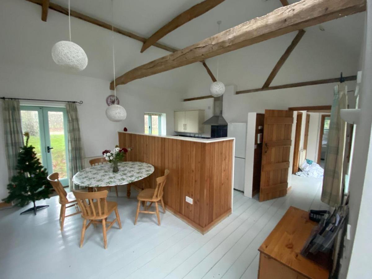 Friesian Cottage - Housity