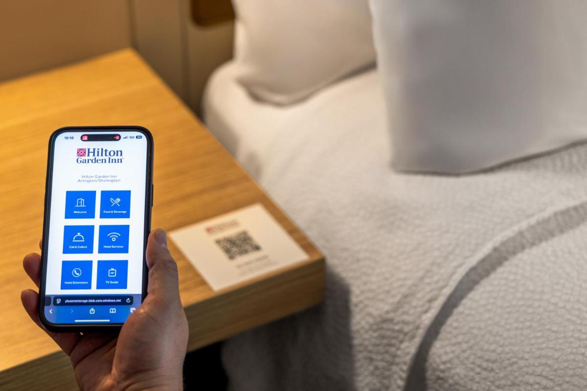 Hilton Garden Inn Shirlington - Housity