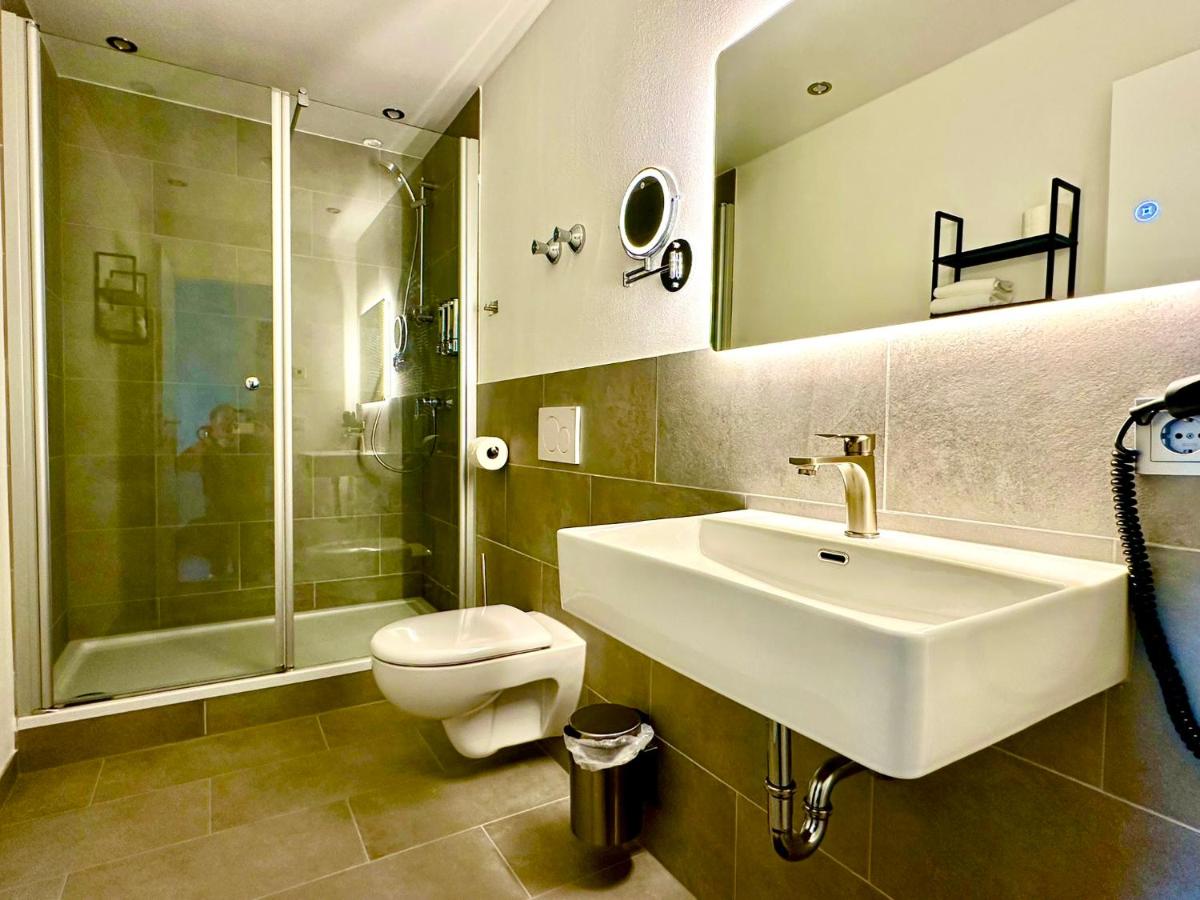 Hotel Bergen Zur Post by Rikas Hotels - Housity