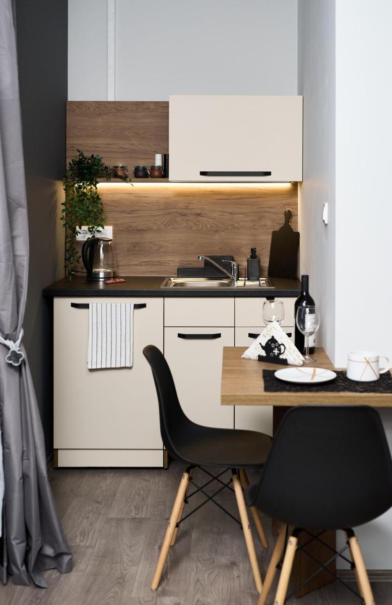 Manoir Apartments City Center - Housity
