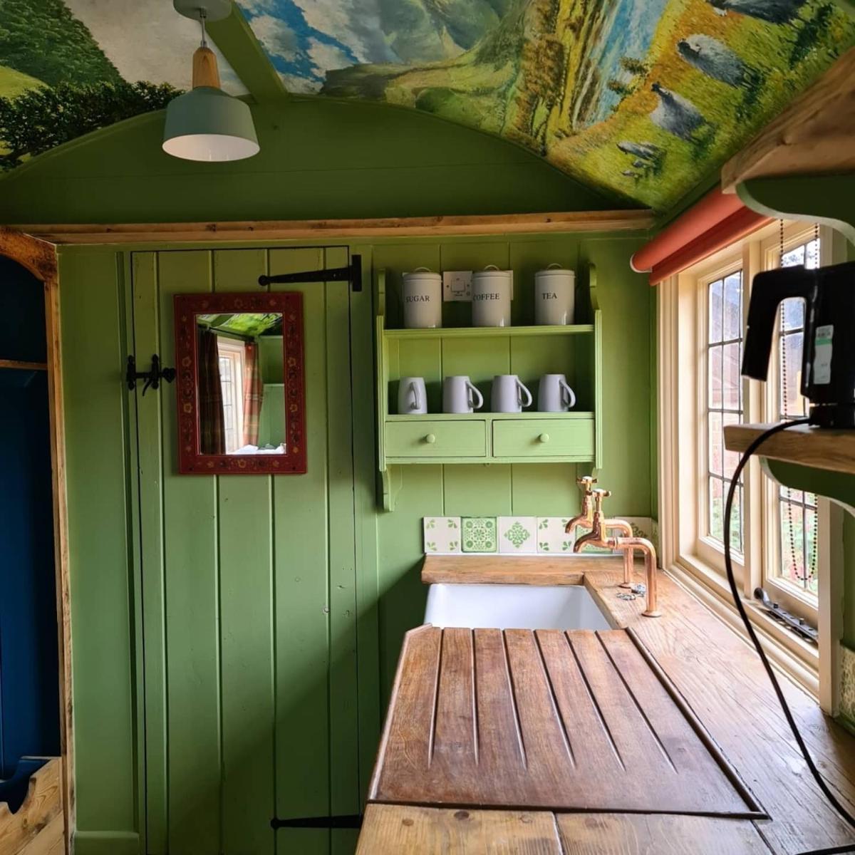 Stone Circle Glamping - Housity